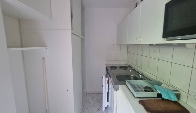 Single Apartment 91 with Mountain View, Shared Pool & Wi-Fi