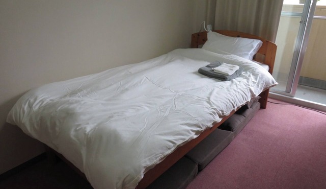 Single bed sofa for one person Free parking Vaca/Sanuki Kagawa