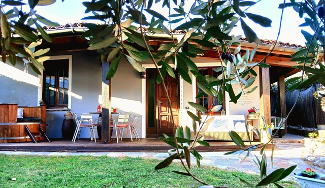 Single chalet with garden and services for your physical and mental well-being