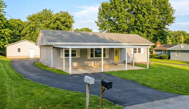 Single-Level 4BR Home | 3-Bay Garage