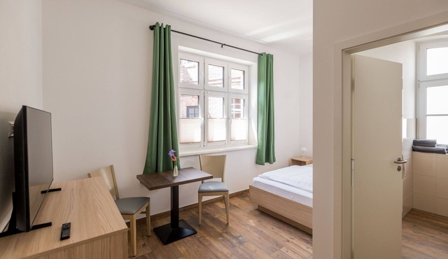 Single room 101 - Lokschuppen Pasewalk- Guest houses with double room, single room and kitchen