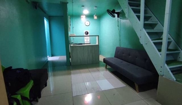 Single Room 8