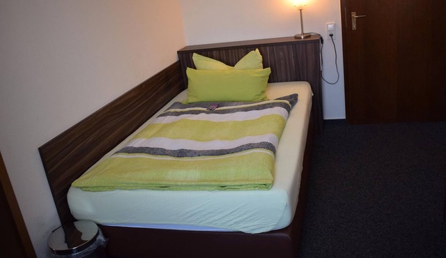 Single Room Shower / WC - Hotel-Restaurant Zum Stern