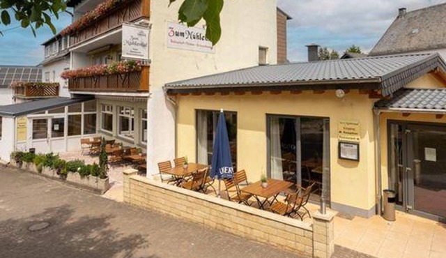 Single room shower/WC, balcony - Hotel Zum Mühlental