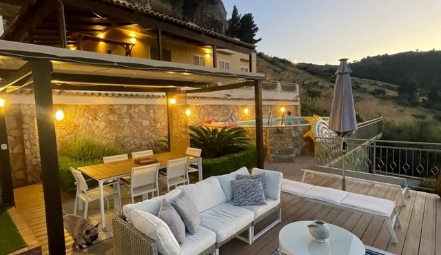 Single villa at the foot of nature reserve breathtaking sea view private pool
