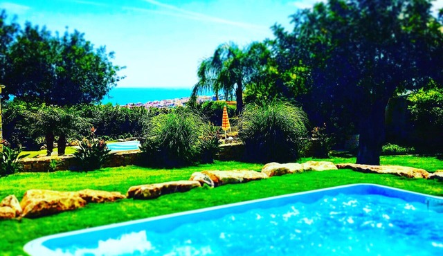 Single villa with private pool and lovely sea view