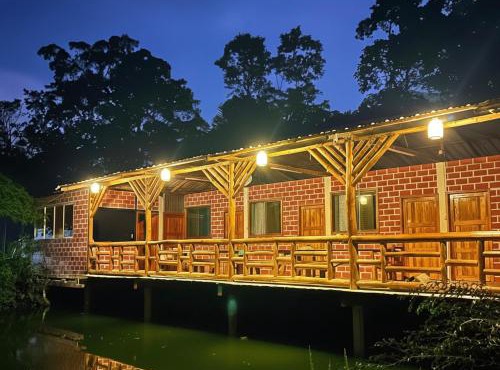 Sisa Lodge