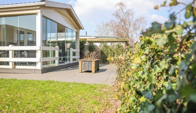 Six-person Veluwe Lounge