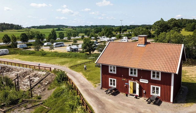 Skeppsdockans Camping & Vandrarhem