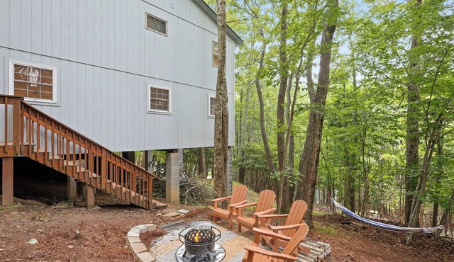 Ski Beech Guest apartment! Private Entrance, pets
