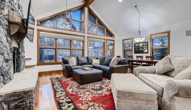 Ski/Family/4BD/3.5BA Breckenridge