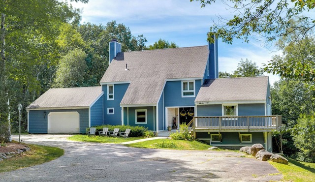 Ski, Hike & Game: White Mountains Family Retreat