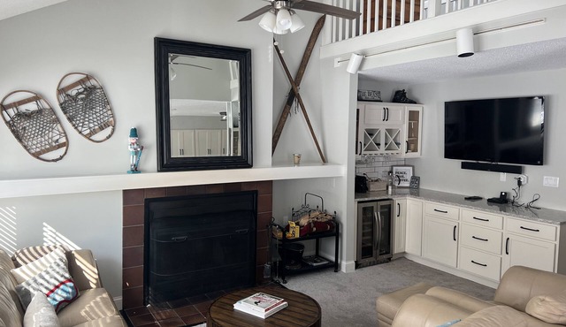 Ski, Ride,Relax, Read in this Exclusive Luxury, family friendly Vermont getaway