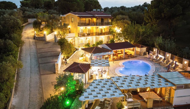 Skiathos Island Suites