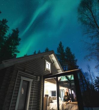 Sky Lodging - sleeping under the stars - private cottage