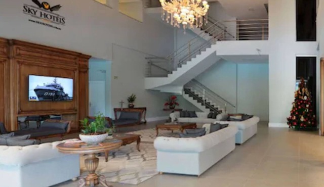 Sky Palace Hotel
