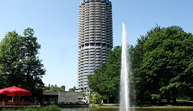 SKY - Romantic -room 33 Etage Hotelturm Augsburg