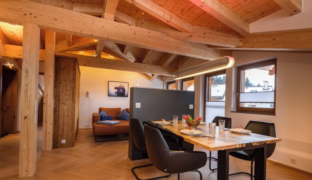 Sky, stone pine & mountains - your wellness oasis with its own sauna in Berchtesgaden