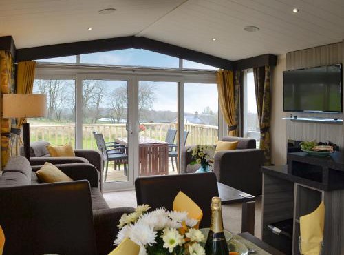 Skylark Lodge