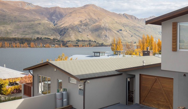 Skyline Outlook - Wanaka Home