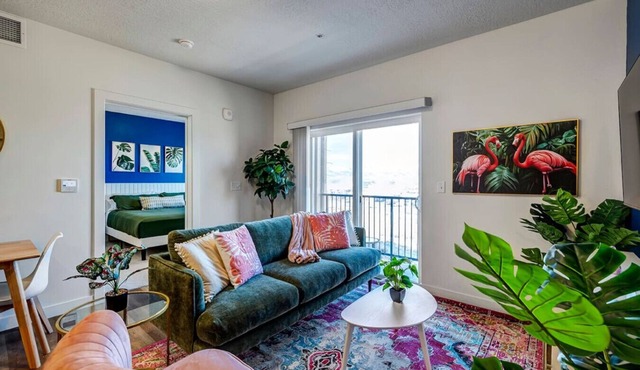 Skyline Suites Tropical 2bd 2ba