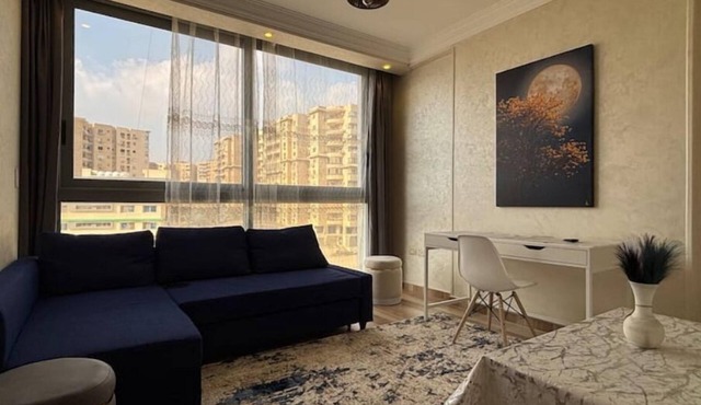 Skyline View, 24/7 Security, Chic Buildings