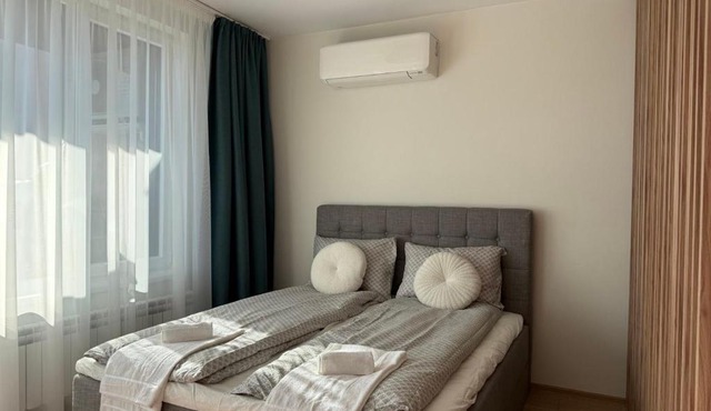SkyWay by NightSpace- Modern City Apartment