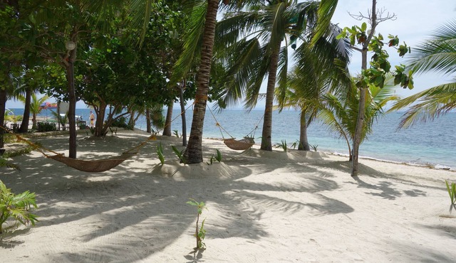 Slam's Garden Dive Resort