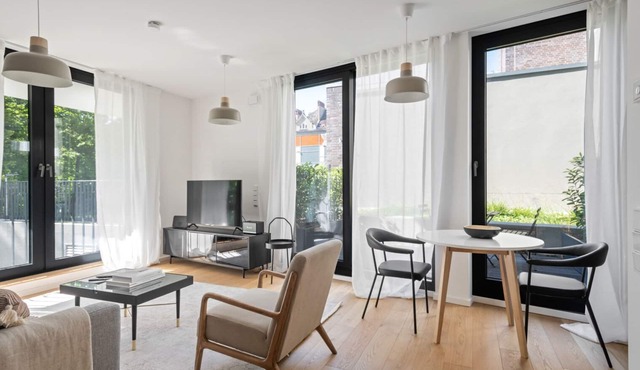 Sleek Charlottenburg 1BR near KaDeWe & Kurfürstendamm, by Blueground