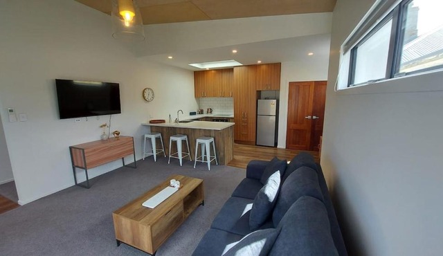 Sleek Suite by the Sand 1-bedroom