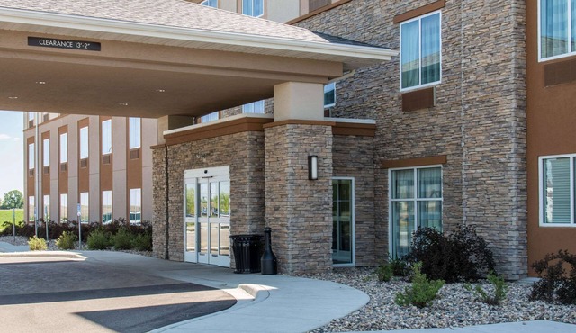 Sleep Inn & Suites Marshall - University Area