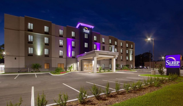 Sleep Inn & Suites Tampa South
