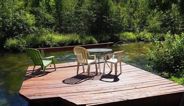 Sleeping Bear Riverside Cabins - Cabin #1