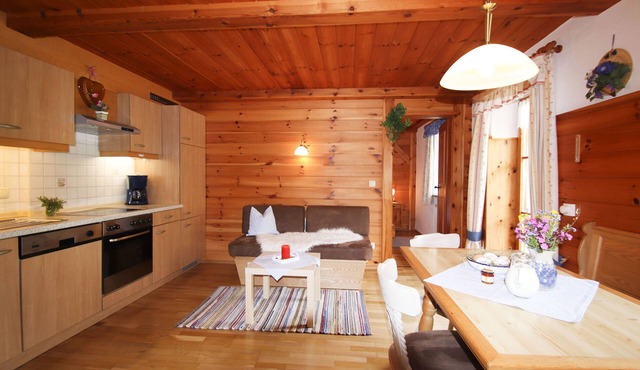 "Sleeping Witch" Vacation Rental for 1–4 people, approx. 45 m², 1 bedroom, 1 children's room, kitchen-living room, bathroom