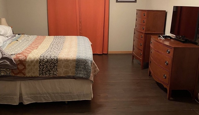 Sleeps 8+ EAA