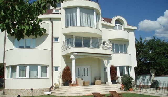Sleeps up to 12 People - Best Property on the Black Sea Coast!
