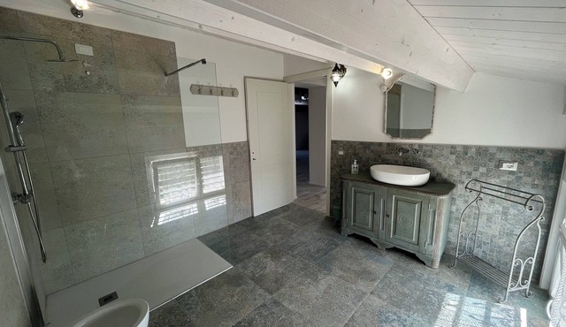 SlowCasa. Detached Chalet in Villa. 200 sqm