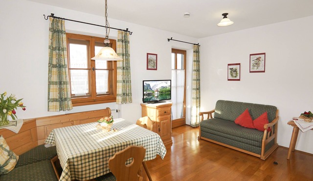 Small apartment (B) 42 sqm, 1 bedroom, kitchen/living room, balcony