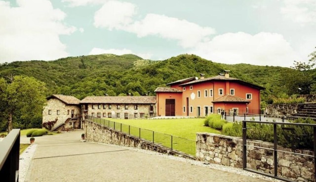 Small Apartment - Winery Stay