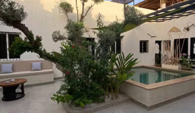 Small cozy Cocoon 1 Bedroom | Heated Pool