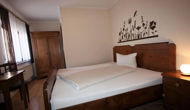 Small double room - Gasthaus-Pension-Rest. Bucket