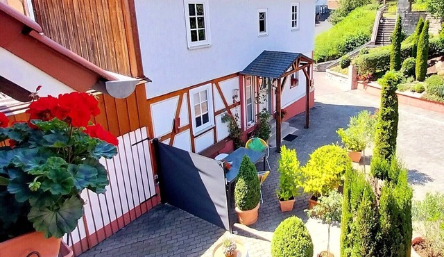Small, narrow, lovingly renovated half-timbered house in the heart of Waldhessen