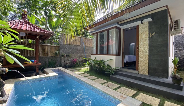 Small private villa with private swimming Pool