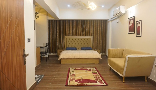 Smart Comfort Studio – DHA Phase-5