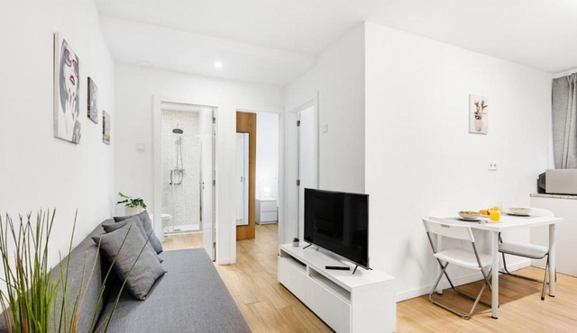 Smart Stay in Gaia | Cozy & Work-Ready
