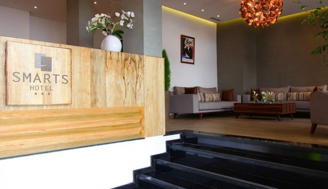 Smarts Hotel