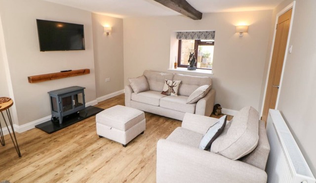 Smithy Cottage nr Chesterfield