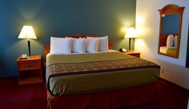 Snelling Motel