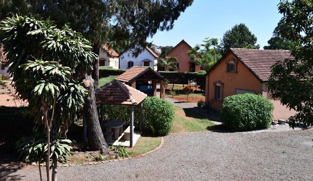 Sni-village - Villas F3 Bord du Lac Andranotapahina - Talatamaty/ambohidratrimo