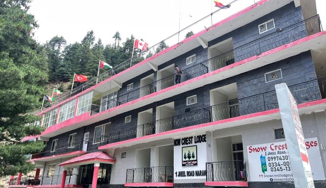 Snow Crest Lodges